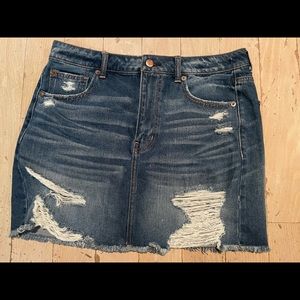 American Eagle Jean skirt Never worn!
